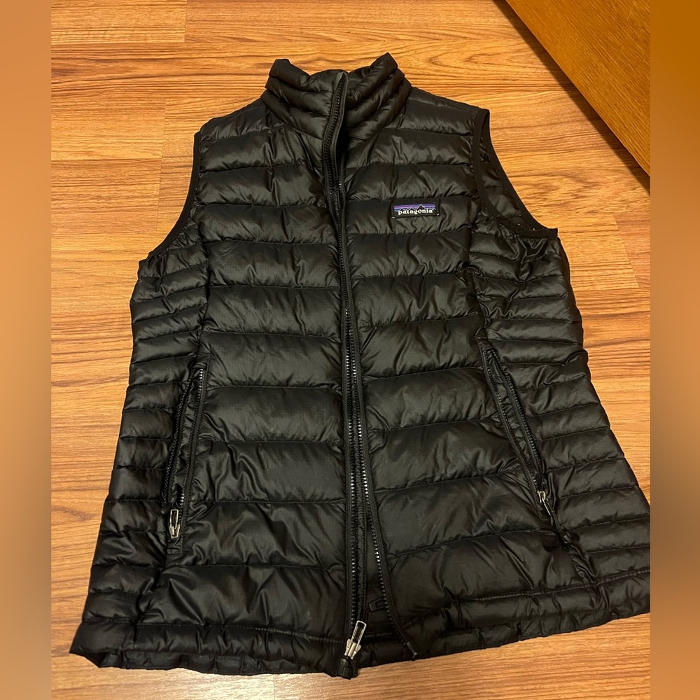 Small Patagonia vest